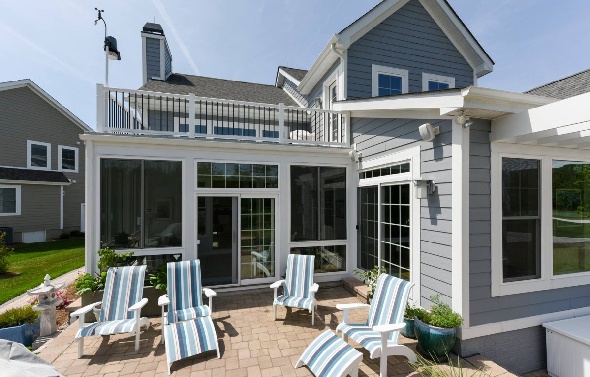 Energy-efficient glass and framing for sunroom installation